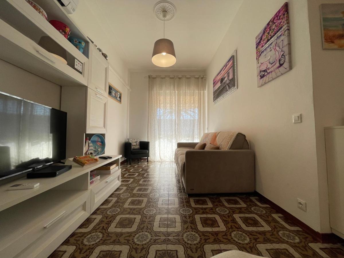 Le Palme 98 "Casa Vacanze" Лідо-ді-Камайоре Екстер'єр фото
