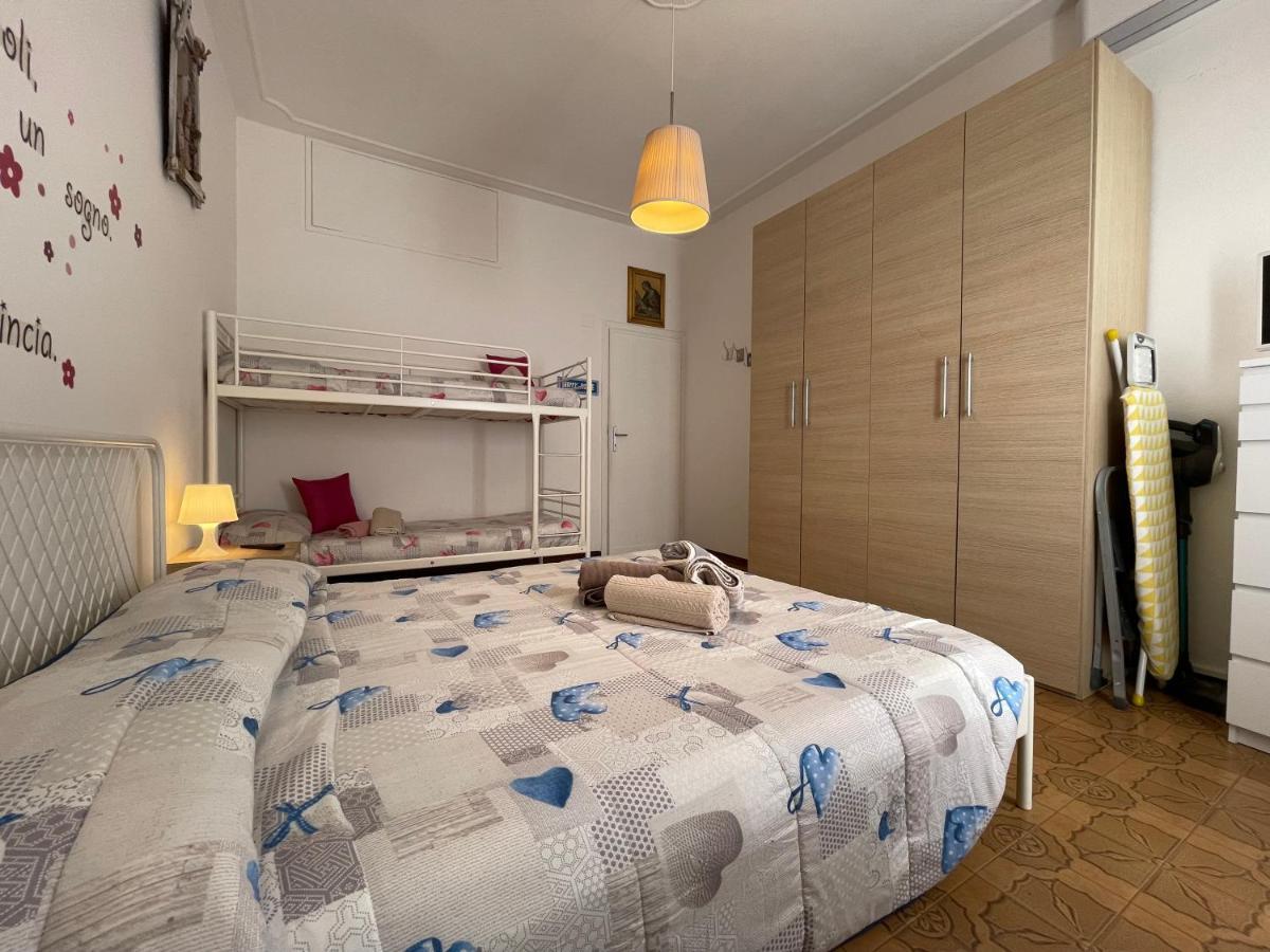 Le Palme 98 "Casa Vacanze" Лідо-ді-Камайоре Екстер'єр фото