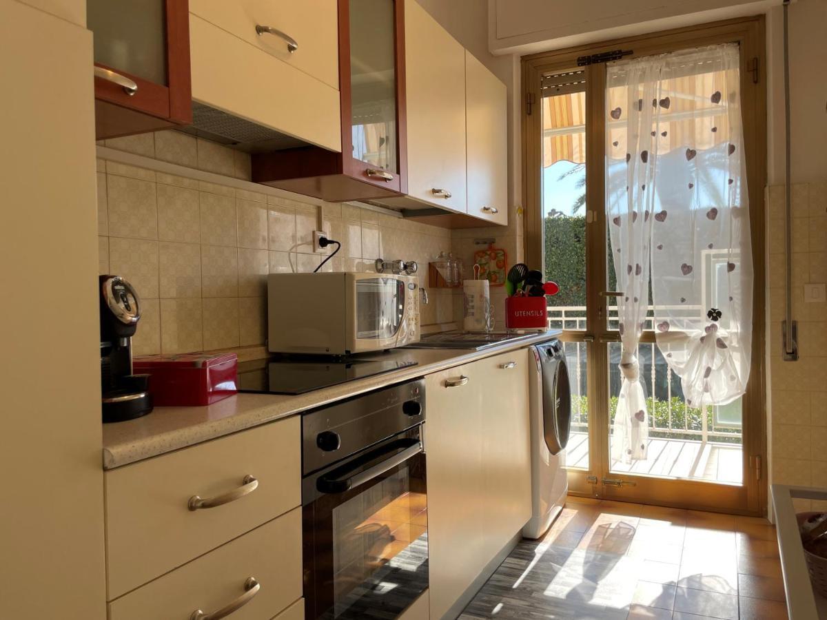 Le Palme 98 "Casa Vacanze" Лідо-ді-Камайоре Екстер'єр фото